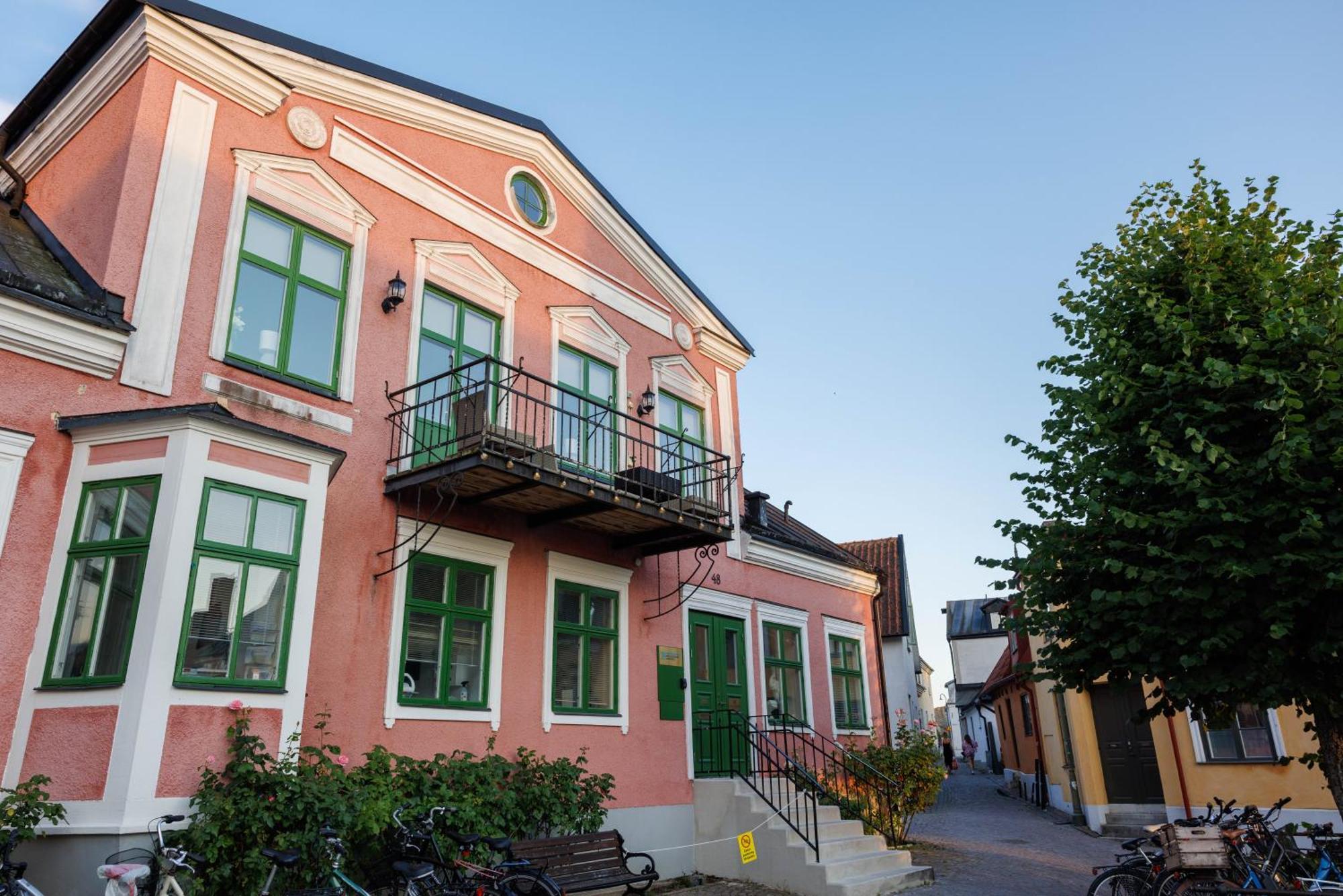 Adelsgatan Apartments Visby Innerstad Exterior photo